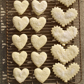 Фото Быстрое печенье на кефире и растительном масле: простой рецепт на каждый день