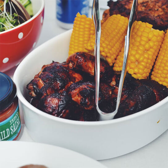 Шашлык из курицы в кефире - простой рецепт для пикника - Рецепты, продукты, еда | Сегодня