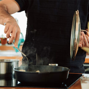 Фото приготовления Шашлык на сковороде из свинины в соевом соусом