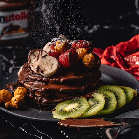 Фото вкусные и пышные Шоколадные Панкейки с Какао на Кефире: Рецепт на Сковороде
